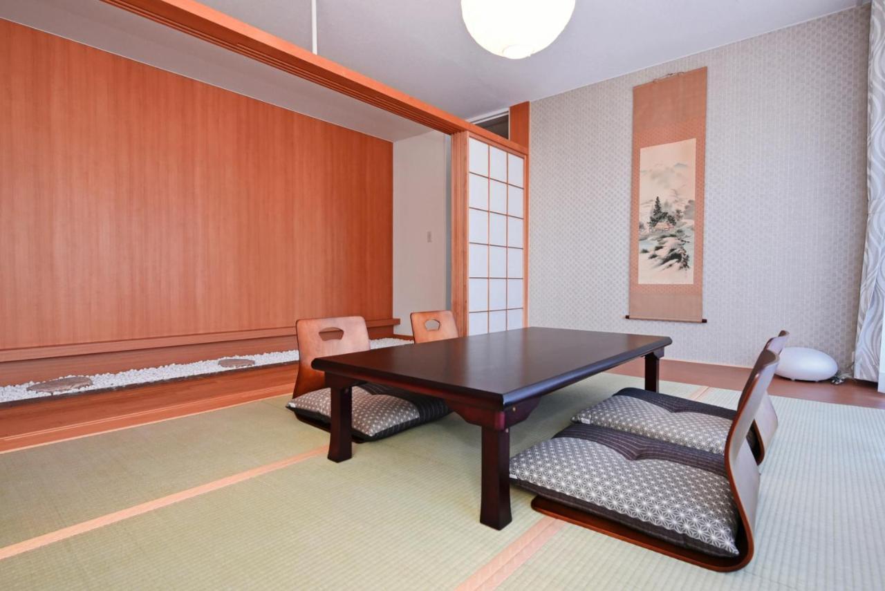 Hostel Pleasure Maruyama Szapporo Kültér fotó